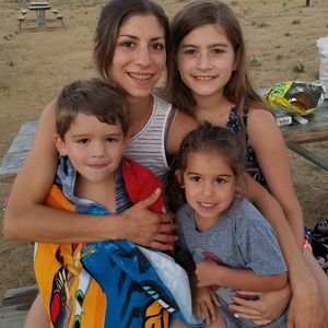 Meet your Posher, Adrianna